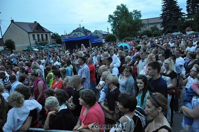 Finał Dni Różana - zagrał Stachursky [04.08.2013] - zdjęcie #60 - eOstroleka.pl