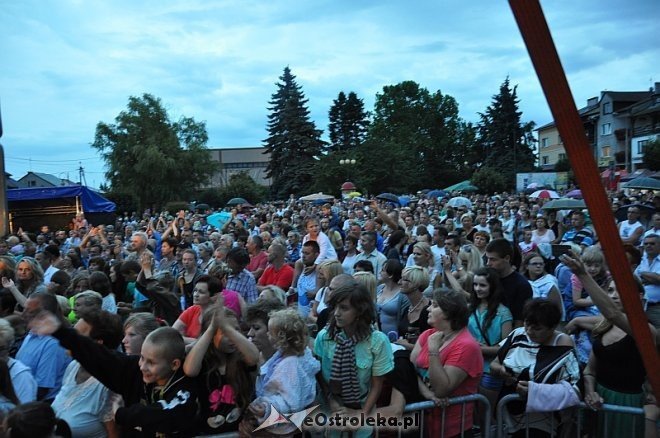 Finał Dni Różana - zagrał Stachursky [04.08.2013] - zdjęcie #64 - eOstroleka.pl