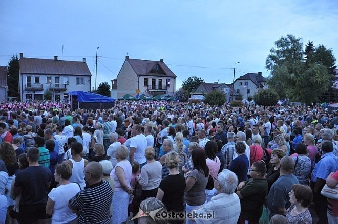 Finał Dni Różana - zagrał Stachursky [04.08.2013] - zdjęcie #83 - eOstroleka.pl