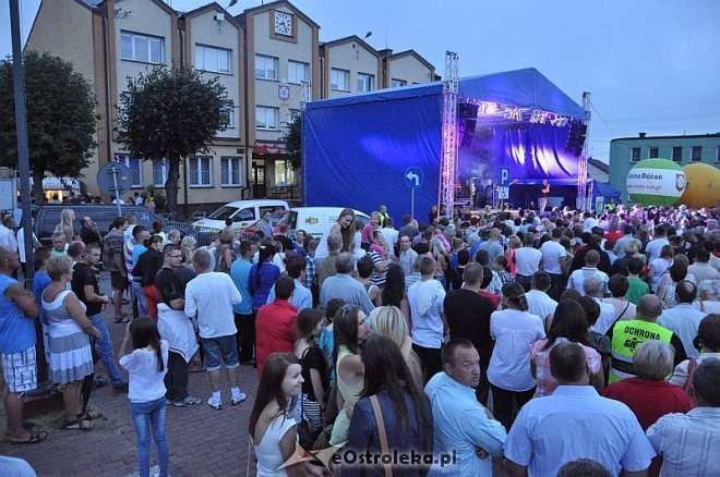 Finał Dni Różana - zagrał Stachursky [04.08.2013] - zdjęcie #86 - eOstroleka.pl