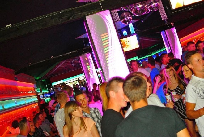 Święto Piwa i Czamplix w klubie Ibiza Zalesie [03.08.2013] - zdjęcie #28 - eOstroleka.pl