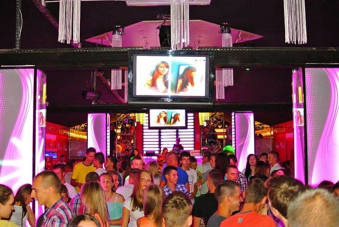 Święto Piwa i Czamplix w klubie Ibiza Zalesie [03.08.2013] - zdjęcie #32 - eOstroleka.pl