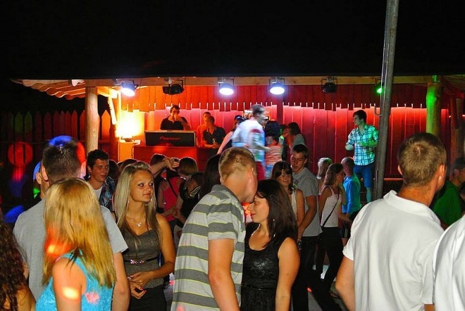 Święto Piwa i Czamplix w klubie Ibiza Zalesie [03.08.2013] - zdjęcie #52 - eOstroleka.pl