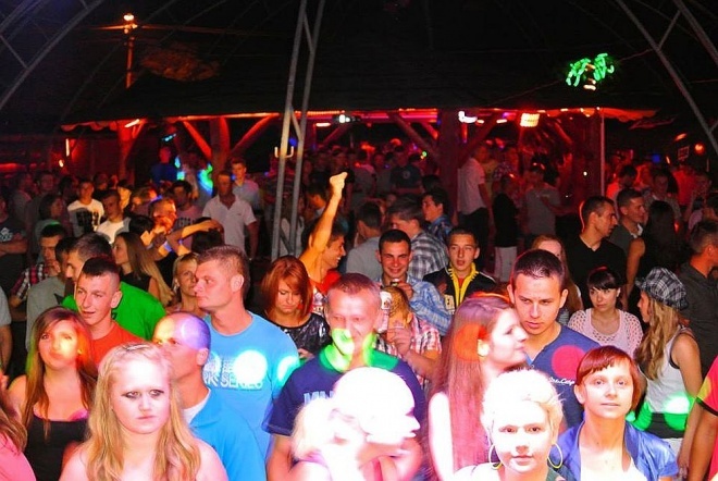 Święto Piwa i Czamplix w klubie Ibiza Zalesie [03.08.2013] - zdjęcie #68 - eOstroleka.pl