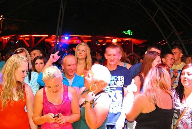 Święto Piwa i Czamplix w klubie Ibiza Zalesie [03.08.2013] - zdjęcie #25 - eOstroleka.pl
