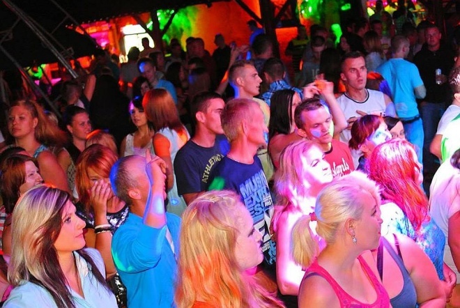 Święto Piwa i Czamplix w klubie Ibiza Zalesie [03.08.2013] - zdjęcie #22 - eOstroleka.pl