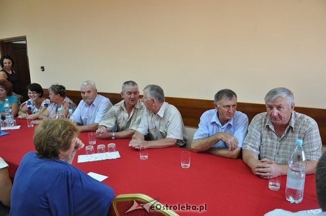 XXX Sesja rady gminy Czerwin [06.08.2013] - zdjęcie #10 - eOstroleka.pl