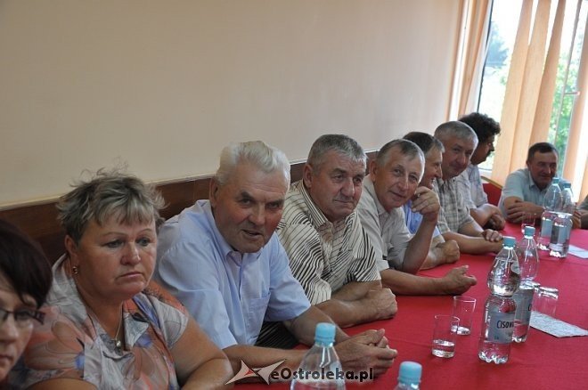 XXX Sesja rady gminy Czerwin [06.08.2013] - zdjęcie #20 - eOstroleka.pl