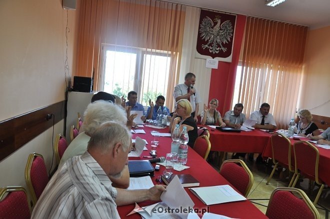 XXX Sesja rady gminy Czerwin [06.08.2013] - zdjęcie #29 - eOstroleka.pl