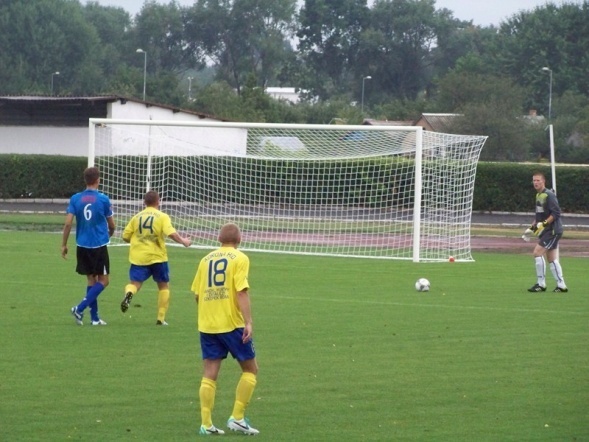 Korona HiD Ostrołęka - Czarni Alkor Trade Węgrów (10.08.2013) - zdjęcie #27 - eOstroleka.pl