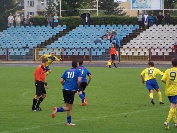 Korona HiD Ostrołęka - Czarni Alkor Trade Węgrów (10.08.2013) - zdjęcie #4 - eOstroleka.pl