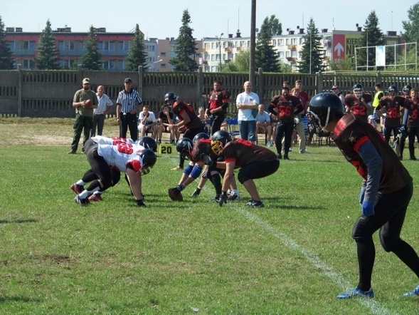 Polska Liga Futbolu Amerykańskiego: KFA KURPIE - Crusaders Warszawa B (18.08.2013) - zdjęcie #24 - eOstroleka.pl