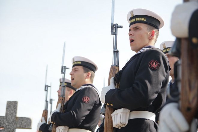 Uroczystości Patriotyczne „W Hołdzie Marynarzom i Ułanom Poległym na Ziemi Rzekuńskiej w 1920 Roku” [18.08.2013] - zdjęcie #28 - eOstroleka.pl