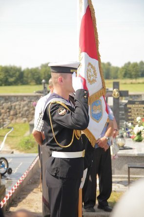 Uroczystości Patriotyczne „W Hołdzie Marynarzom i Ułanom Poległym na Ziemi Rzekuńskiej w 1920 Roku” [18.08.2013] - zdjęcie #26 - eOstroleka.pl