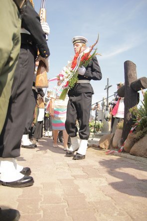 Uroczystości Patriotyczne „W Hołdzie Marynarzom i Ułanom Poległym na Ziemi Rzekuńskiej w 1920 Roku” [18.08.2013] - zdjęcie #15 - eOstroleka.pl