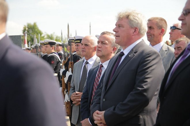 Uroczystości Patriotyczne „W Hołdzie Marynarzom i Ułanom Poległym na Ziemi Rzekuńskiej w 1920 Roku” [18.08.2013] - zdjęcie #6 - eOstroleka.pl