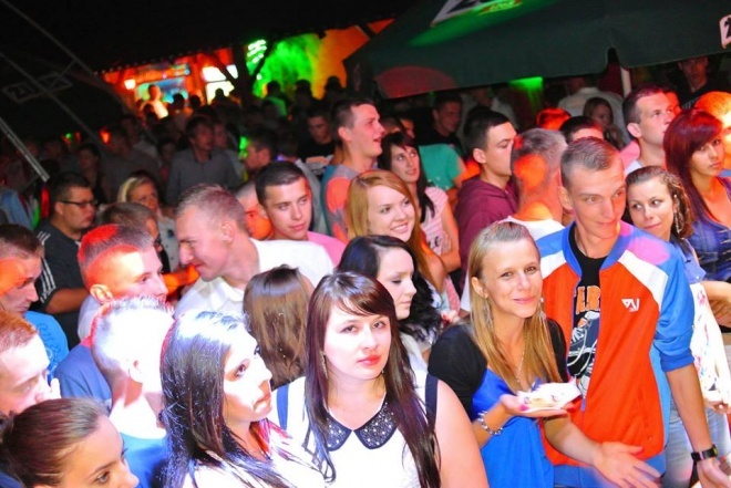 VII urodziny klubu Ibiza Zalesie [17.08.2013] - zdjęcie #102 - eOstroleka.pl