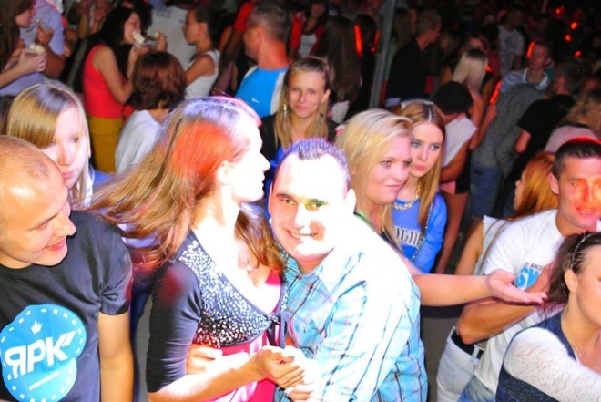 VII urodziny klubu Ibiza Zalesie [17.08.2013] - zdjęcie #91 - eOstroleka.pl