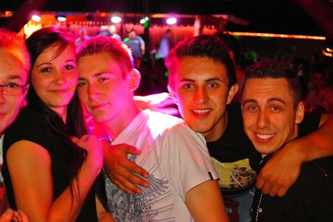 VII urodziny klubu Ibiza Zalesie [17.08.2013] - zdjęcie #40 - eOstroleka.pl