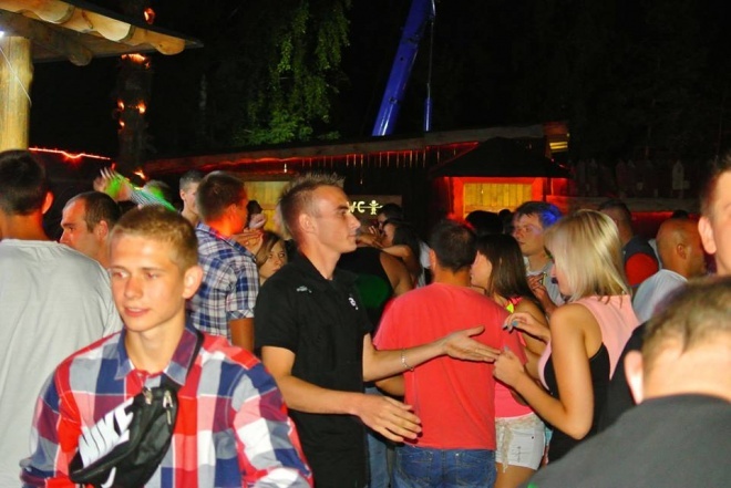VII urodziny klubu Ibiza Zalesie [17.08.2013] - zdjęcie #25 - eOstroleka.pl