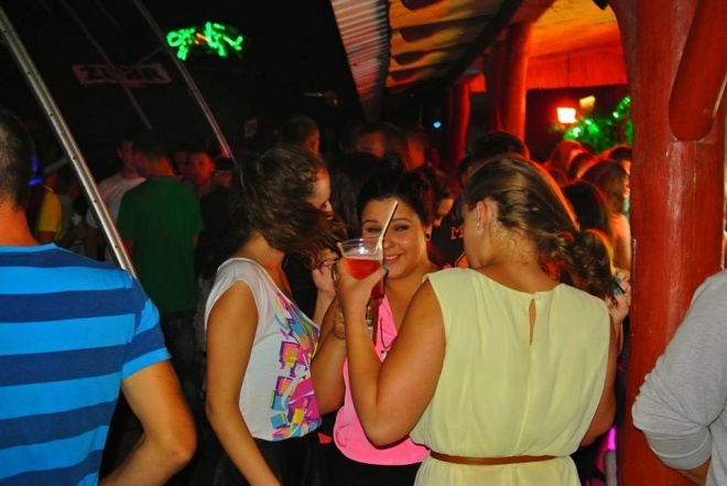 VII urodziny klubu Ibiza Zalesie [17.08.2013] - zdjęcie #22 - eOstroleka.pl
