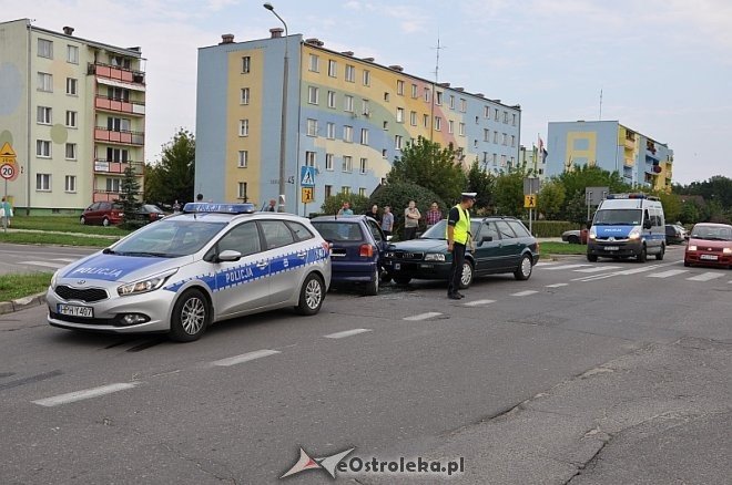Kolizja na os Centrum [20.08.2013] - zdjęcie #15 - eOstroleka.pl