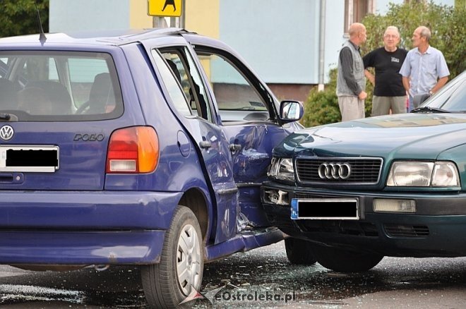 Kolizja na os Centrum [20.08.2013] - zdjęcie #11 - eOstroleka.pl