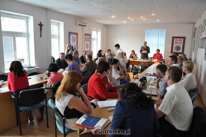 XXXV Sesja Rady Powiatu: Kosmetyczne zmiany w budżecie Powiatu Ostrołęckiego na rok 2013 [21.08.2013] - zdjęcie #19 - eOstroleka.pl