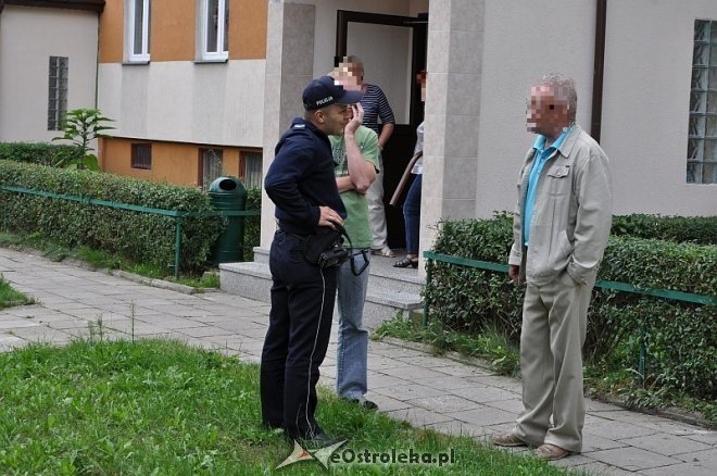 Ostrołęka: Kierowca audi zagapił się na karetkę i potrącił rowerzystę [22.08.2013] - zdjęcie #1 - eOstroleka.pl