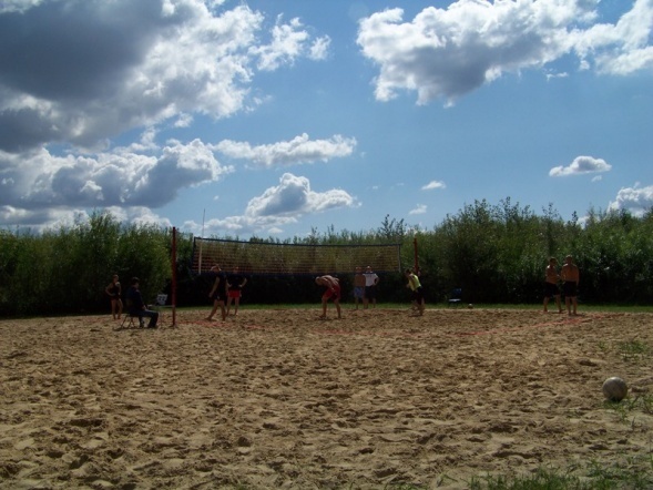 V Otwarty Turniej Plażowej Piłki Siatkowej Mikstów o Puchar Prezydenta Miasta Ostrołęki (24.08.2013) - zdjęcie #32 - eOstroleka.pl