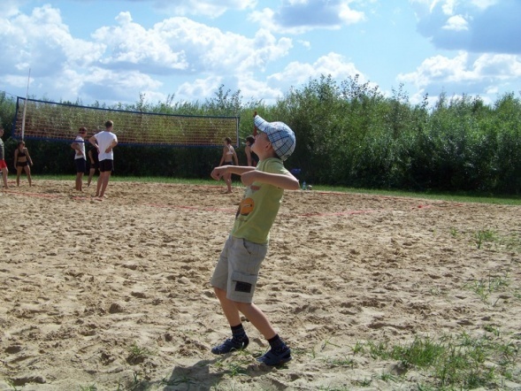 V Otwarty Turniej Plażowej Piłki Siatkowej Mikstów o Puchar Prezydenta Miasta Ostrołęki (24.08.2013) - zdjęcie #3 - eOstroleka.pl