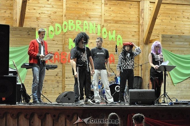 Miodobraniowa Noc Kabaretowa w Myszyńcu [24.08.2013] - zdjęcie #45 - eOstroleka.pl