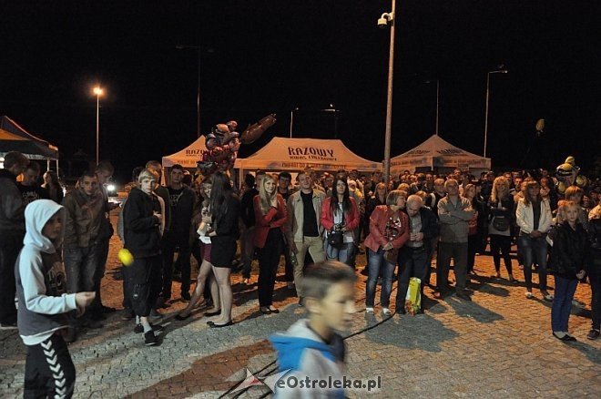 Miodobraniowa Noc Kabaretowa w Myszyńcu [24.08.2013] - zdjęcie #5 - eOstroleka.pl