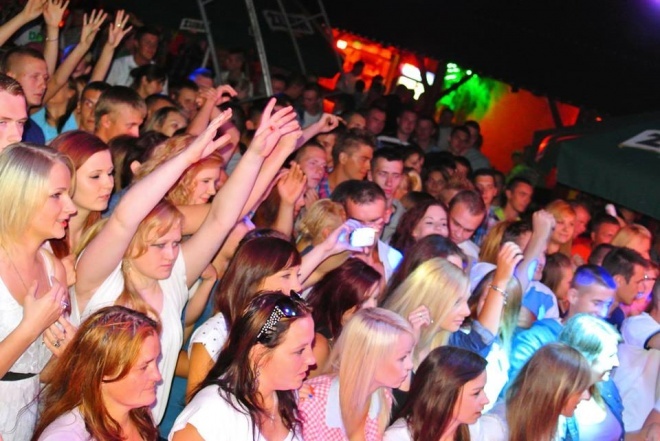 Club Ibiza Zalesie: Występ zespołu Extazy - zdjęcie #41 - eOstroleka.pl