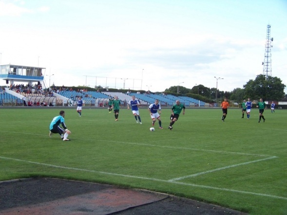 Narew Ostrołęka - MKS Ciechanów (25.08.2013) - zdjęcie #14 - eOstroleka.pl