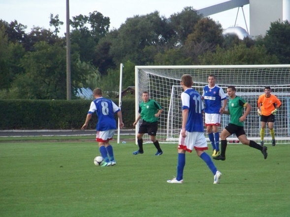 Narew Ostrołęka - MKS Ciechanów (25.08.2013) - zdjęcie #8 - eOstroleka.pl
