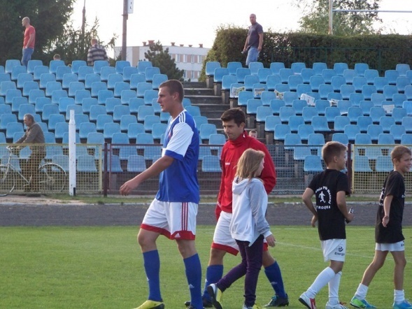 Narew Ostrołęka - MKS Ciechanów (25.08.2013) - zdjęcie #3 - eOstroleka.pl