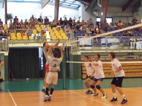 SPARING Energa Pekpol Ostrołęka - Ślepsk Suwałki (28.08.2013) - zdjęcie #33 - eOstroleka.pl