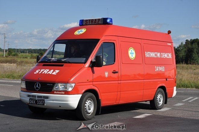 Ćwiczenia pożarnicze i ratownictwa chemiczno-medycznego w Baranowie [29.08.2013] - zdjęcie #63 - eOstroleka.pl