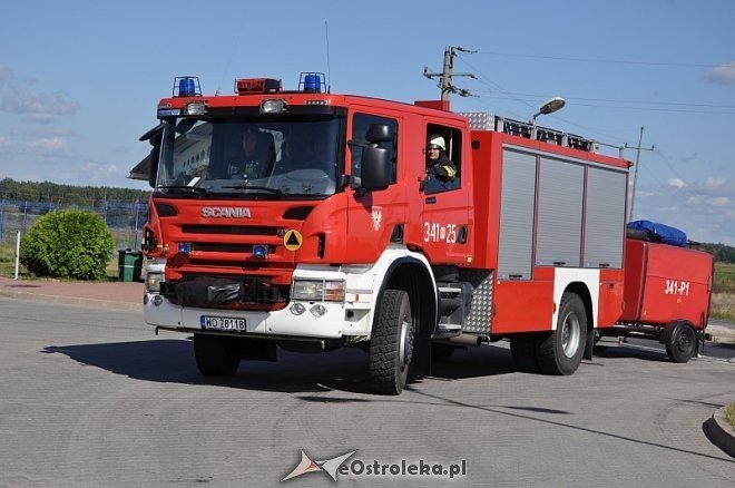 Ćwiczenia pożarnicze i ratownictwa chemiczno-medycznego w Baranowie [29.08.2013] - zdjęcie #5 - eOstroleka.pl