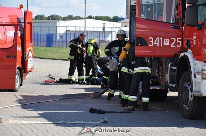 Ćwiczenia pożarnicze i ratownictwa chemiczno-medycznego w Baranowie [29.08.2013] - zdjęcie #15 - eOstroleka.pl