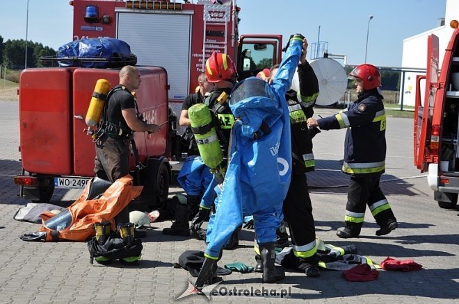 Ćwiczenia pożarnicze i ratownictwa chemiczno-medycznego w Baranowie [29.08.2013] - zdjęcie #25 - eOstroleka.pl