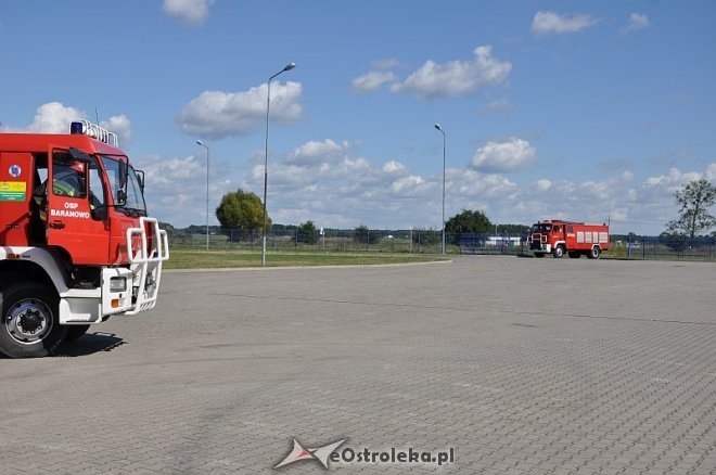 Ćwiczenia pożarnicze i ratownictwa chemiczno-medycznego w Baranowie [29.08.2013] - zdjęcie #35 - eOstroleka.pl