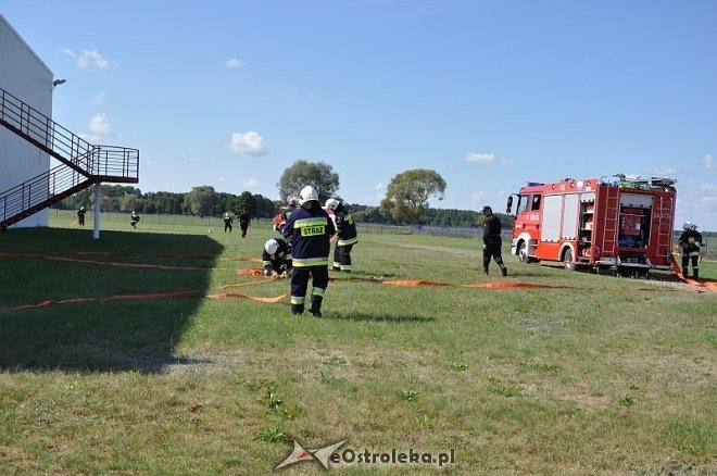 Ćwiczenia pożarnicze i ratownictwa chemiczno-medycznego w Baranowie [29.08.2013] - zdjęcie #26 - eOstroleka.pl