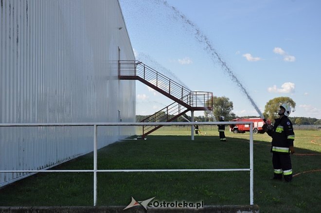 Ćwiczenia pożarnicze i ratownictwa chemiczno-medycznego w Baranowie [29.08.2013] - zdjęcie #22 - eOstroleka.pl
