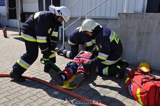 Ćwiczenia pożarnicze i ratownictwa chemiczno-medycznego w Baranowie [29.08.2013] - zdjęcie #44 - eOstroleka.pl