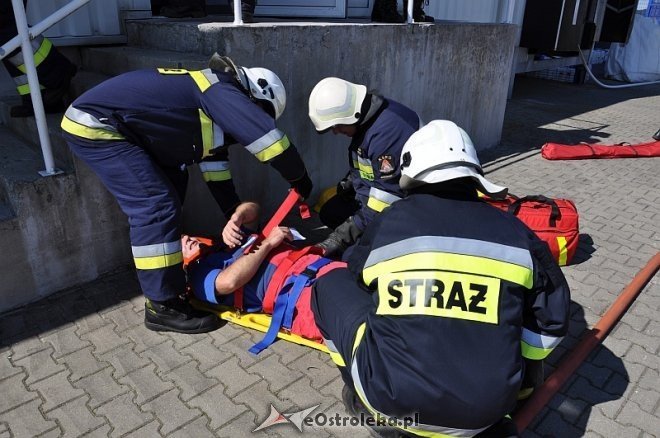 Ćwiczenia pożarnicze i ratownictwa chemiczno-medycznego w Baranowie [29.08.2013] - zdjęcie #19 - eOstroleka.pl