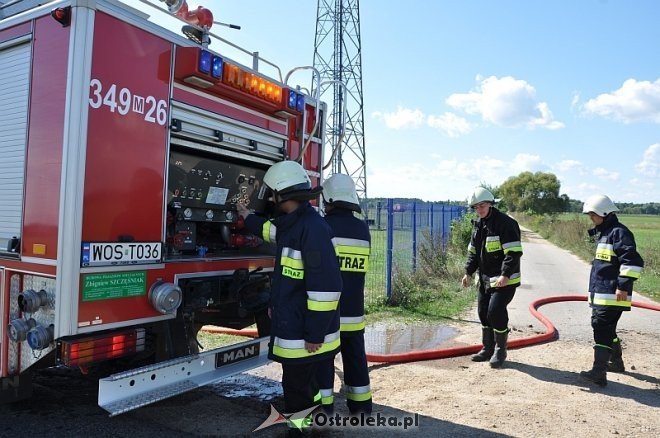 Ćwiczenia pożarnicze i ratownictwa chemiczno-medycznego w Baranowie [29.08.2013] - zdjęcie #8 - eOstroleka.pl