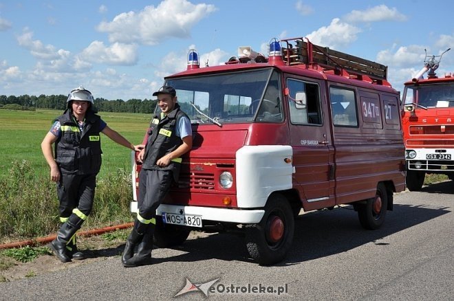 Ćwiczenia pożarnicze i ratownictwa chemiczno-medycznego w Baranowie [29.08.2013] - zdjęcie #59 - eOstroleka.pl