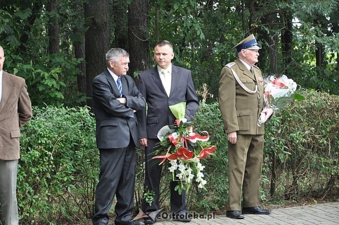 Miejskie obchody 74 rocznicy wybuchu II Wojny Światowej [1.09.2013] - zdjęcie #9 - eOstroleka.pl